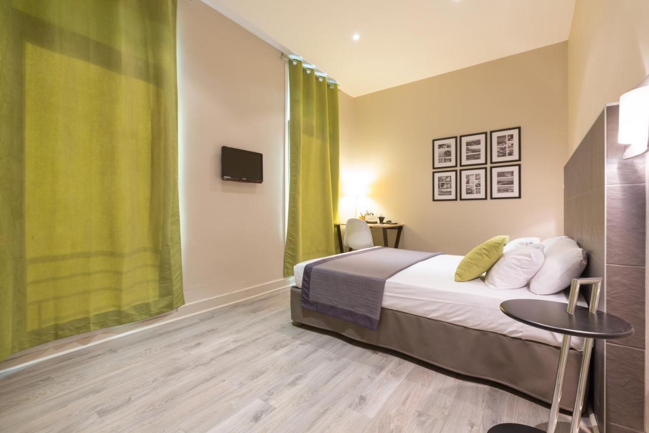 Hotel Amiraute Tulon Pokój zdjęcie